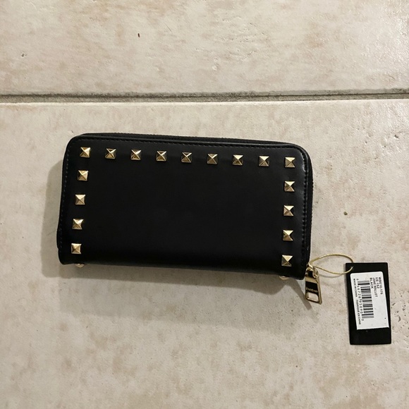 BEBE Wallet - Picture 2 of 3